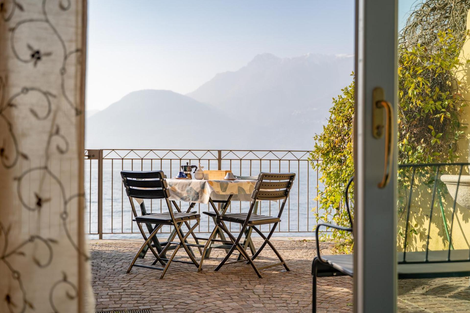 Il Glicine Sul Lago - Wisteria On The Lake Bellano Exterior foto